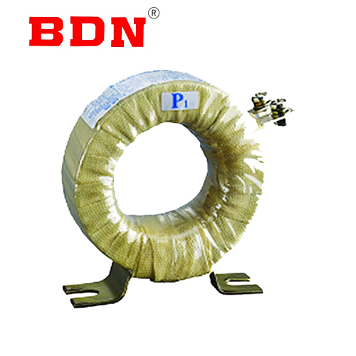 Small busbar type current transformer